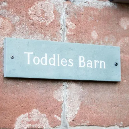 Toddles Barn - Uk32749 Nyaraló Skelton